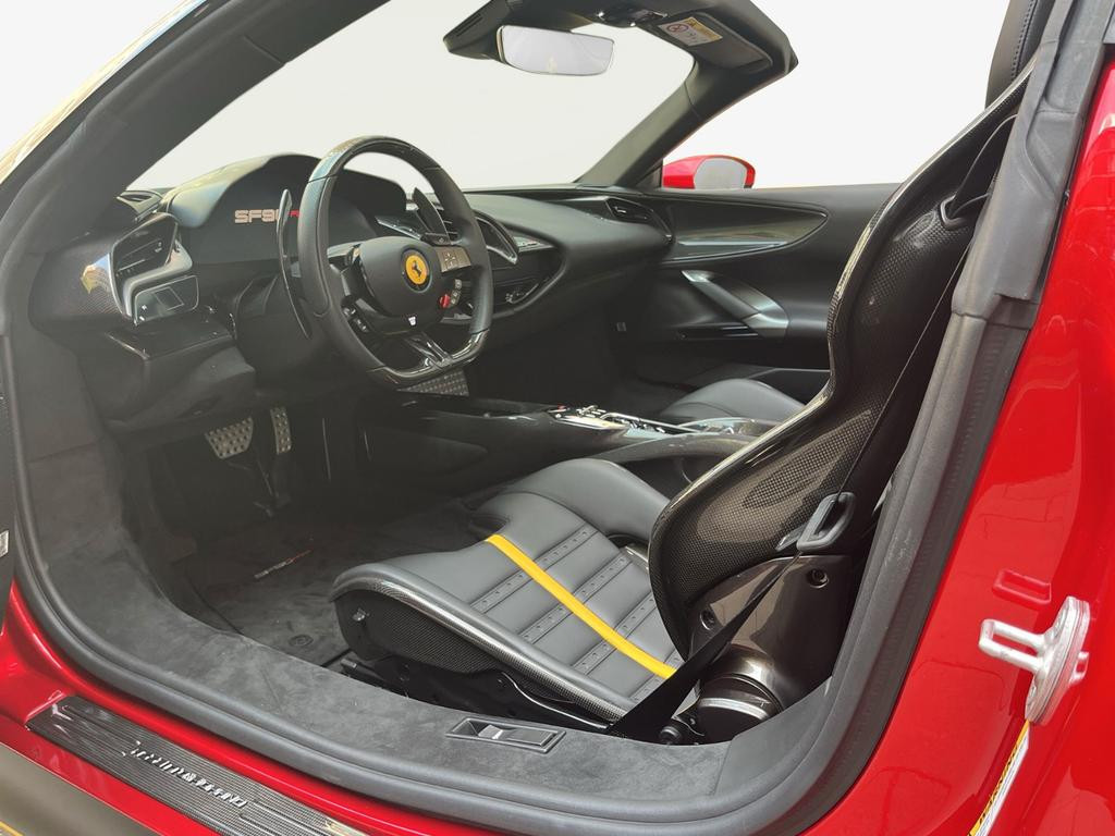 Ferrari SF90
