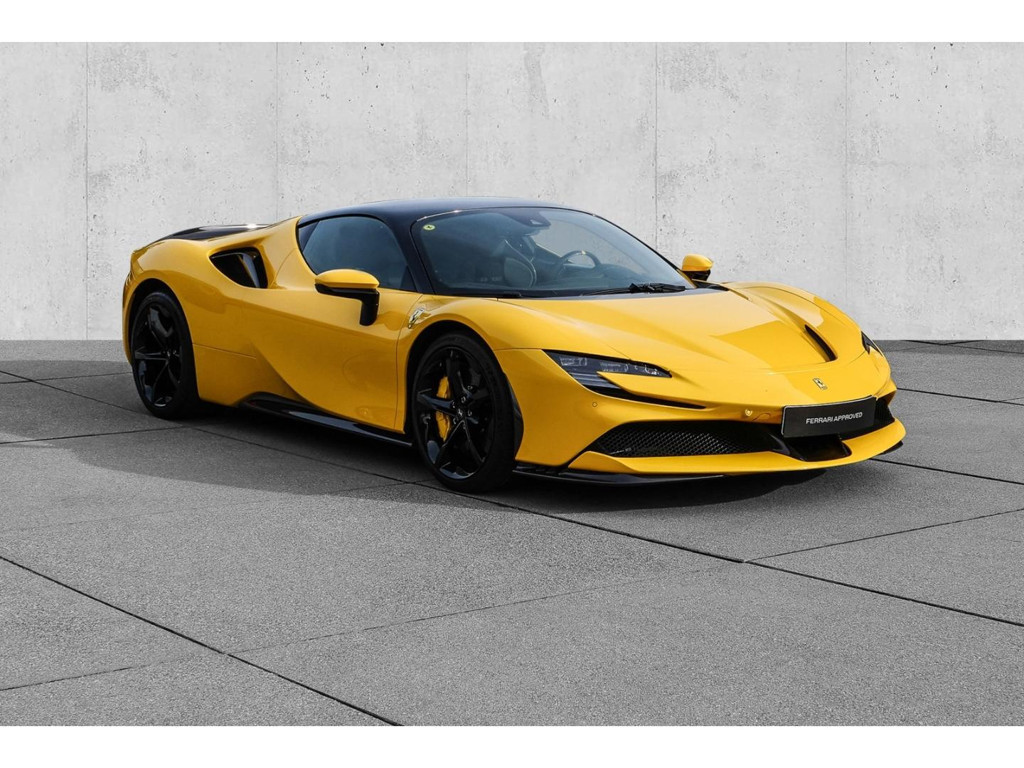 Ferrari SF90