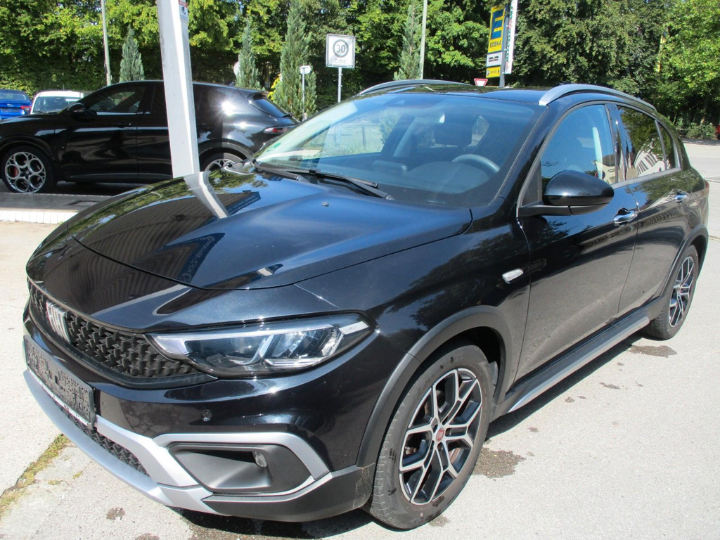 Fiat Tipo Cross