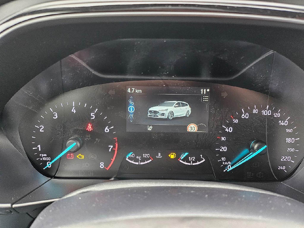 Ford Focus Wagon ST Line