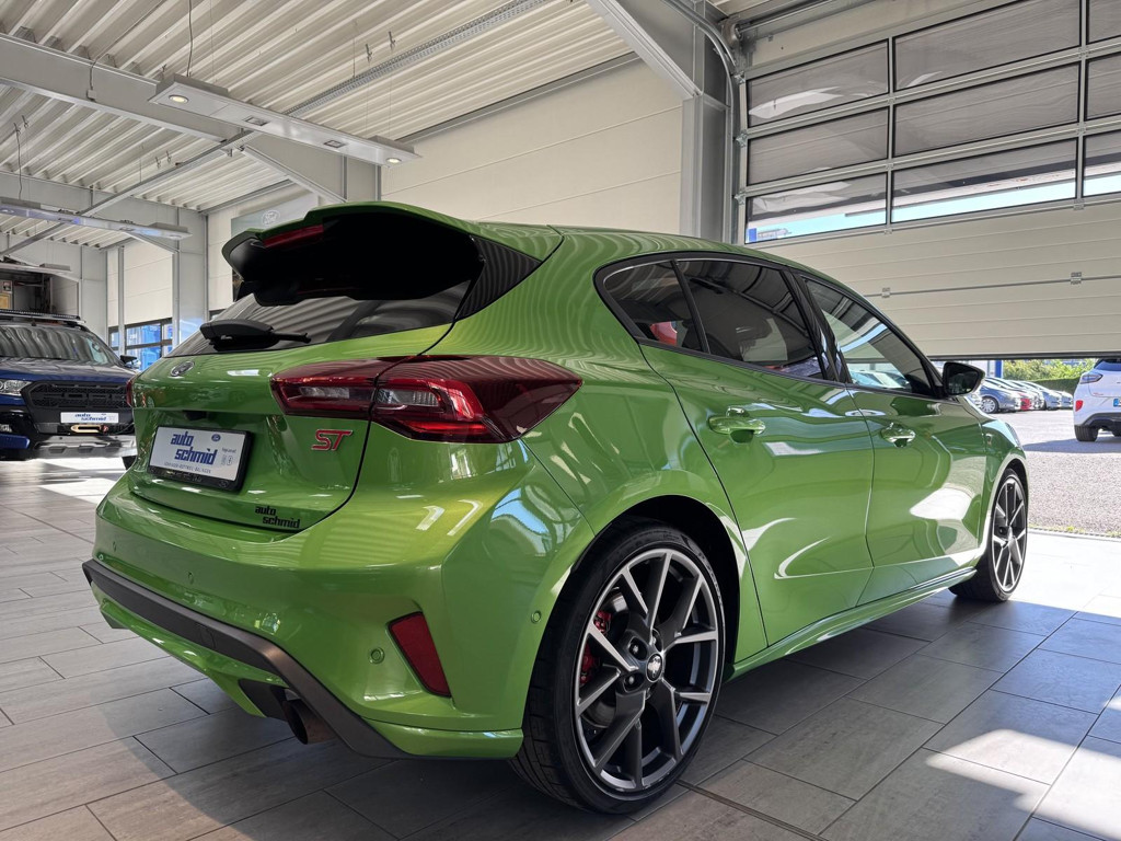 Ford Focus ST Line