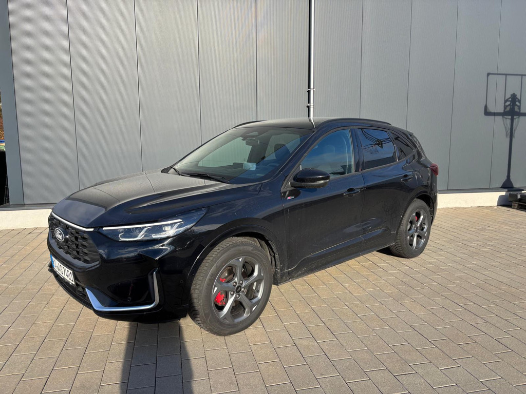 Ford Kuga ST Line Hybrid AWD X