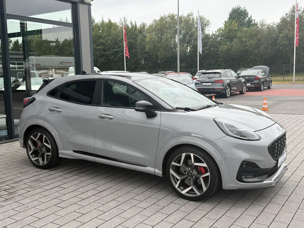 Ford Puma ST Line