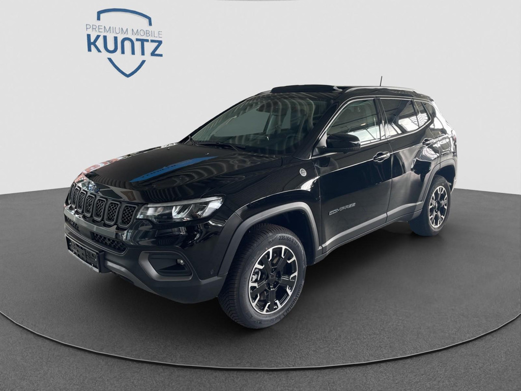 Jeep Compass Hybrid 4x4 Trailhawk