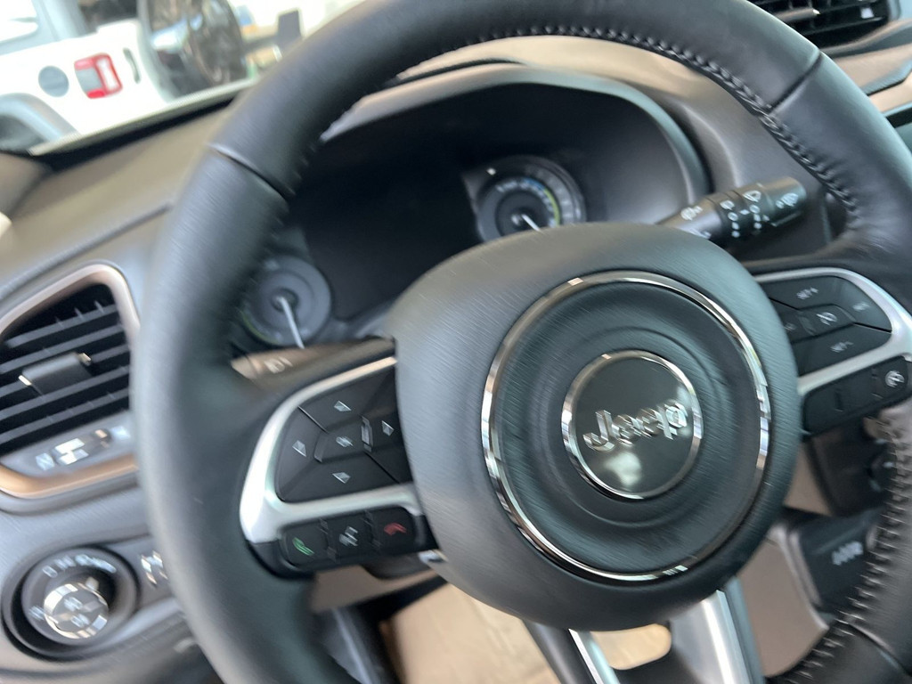 Jeep Renegade Limited Hybrid