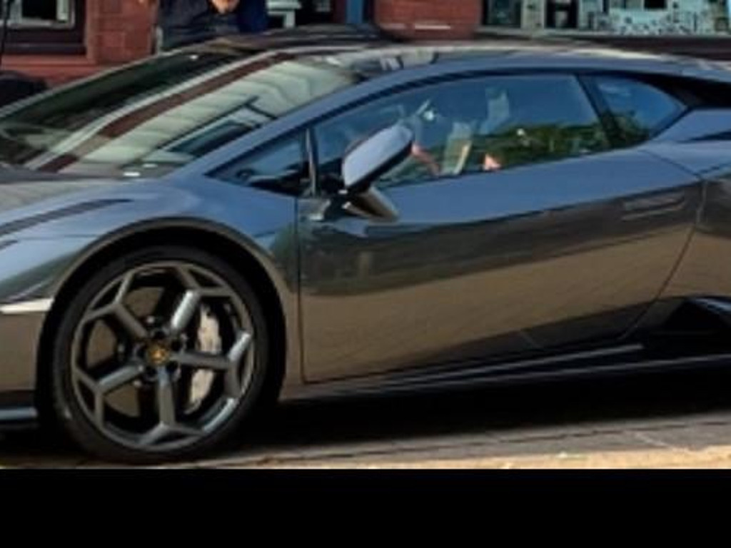 Lamborghini Huracan Tecnica  Racing Seats/Style P./Lift/Alcantara