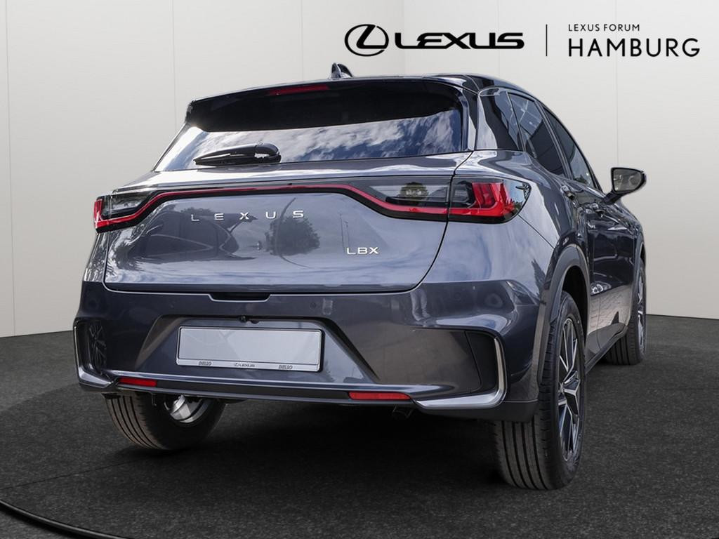 Lexus LBX