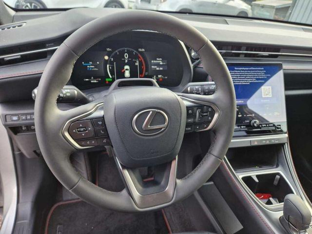 Lexus LBX