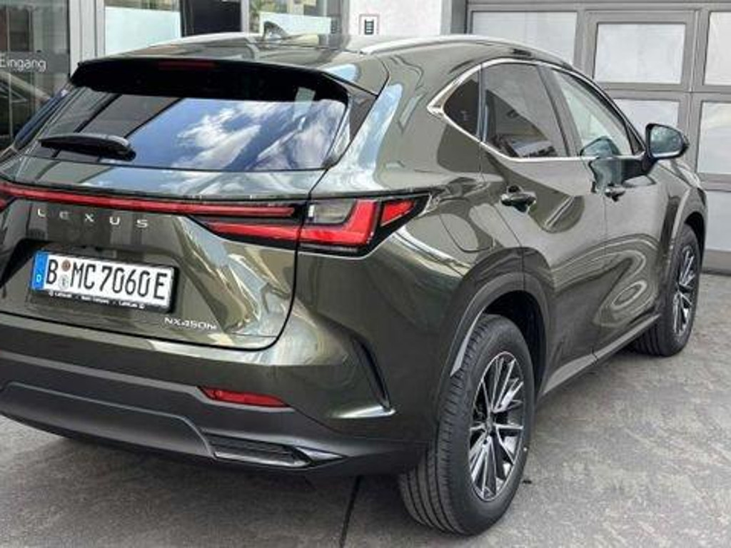Lexus NX Executive Line 450h