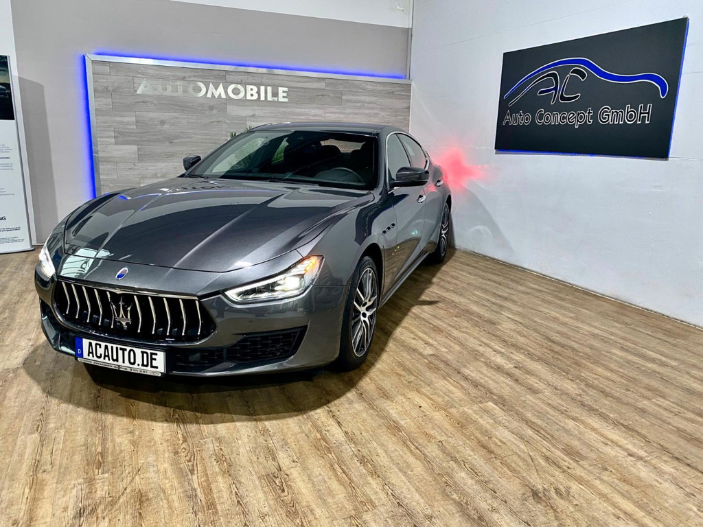 Maserati Ghibli Hybrid +LEDER+NAVI+RFK+ACC+CarPlay