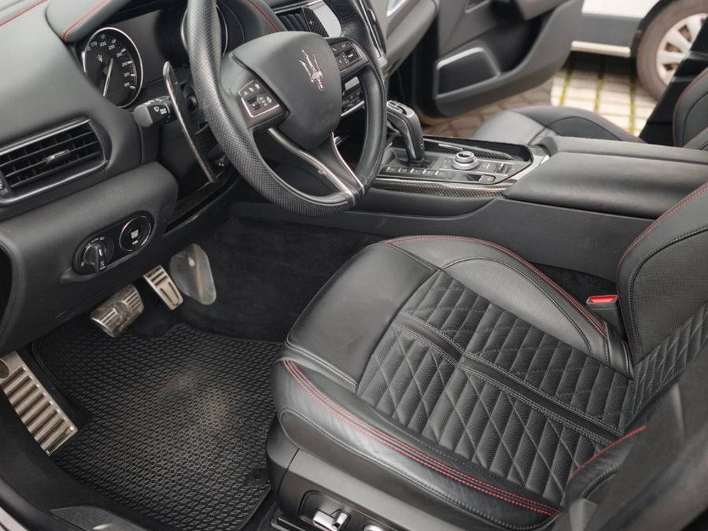 Maserati Levante GTS Q4 21 Zoll Soft Close