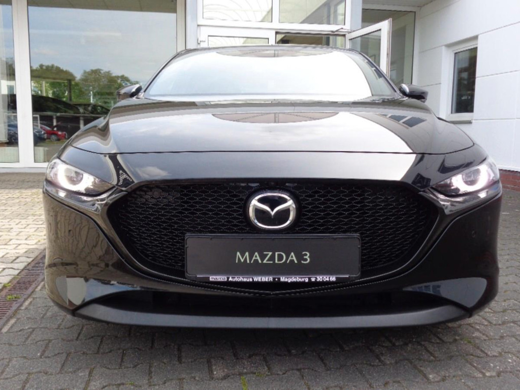 Mazda 3 Exclusive-line