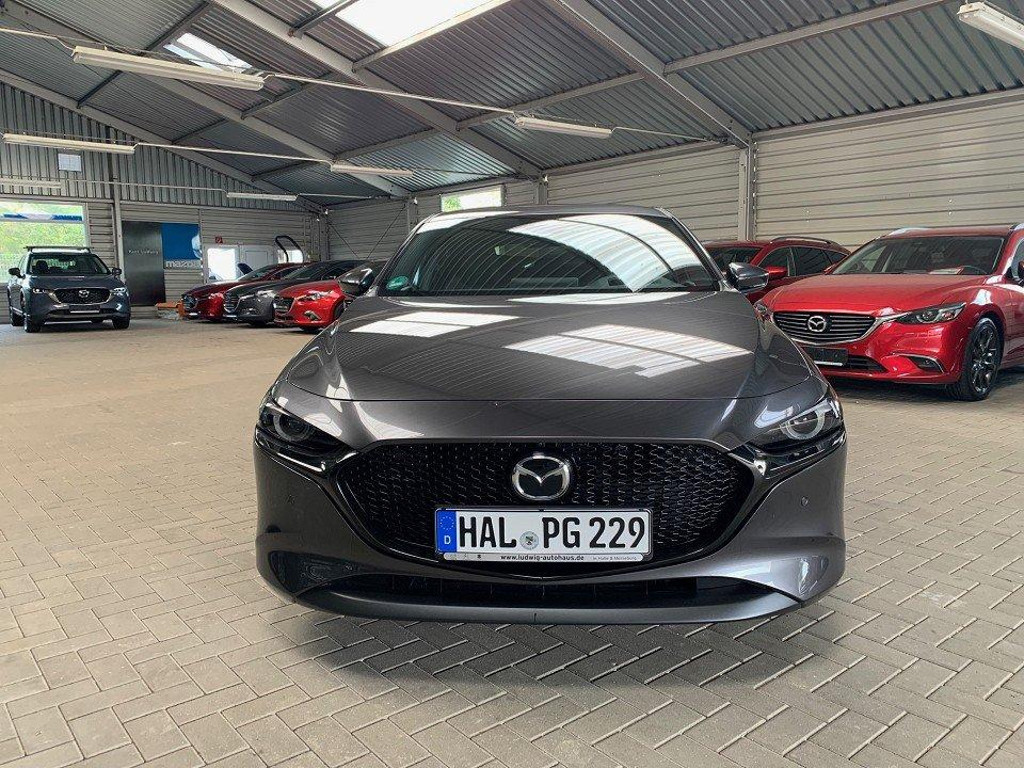 Mazda 3 SkyActiv Exclusive-line e-Skyactiv