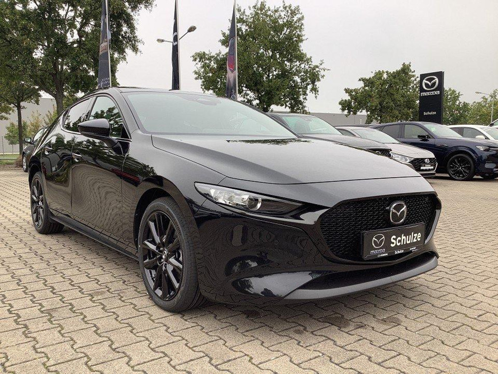 Mazda 3 SkyActiv 2.5L Homura e-Skyactiv