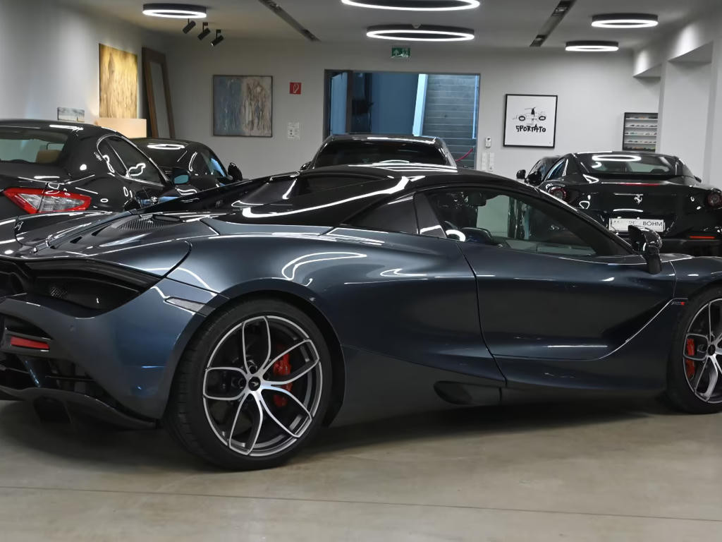 McLaren 720S