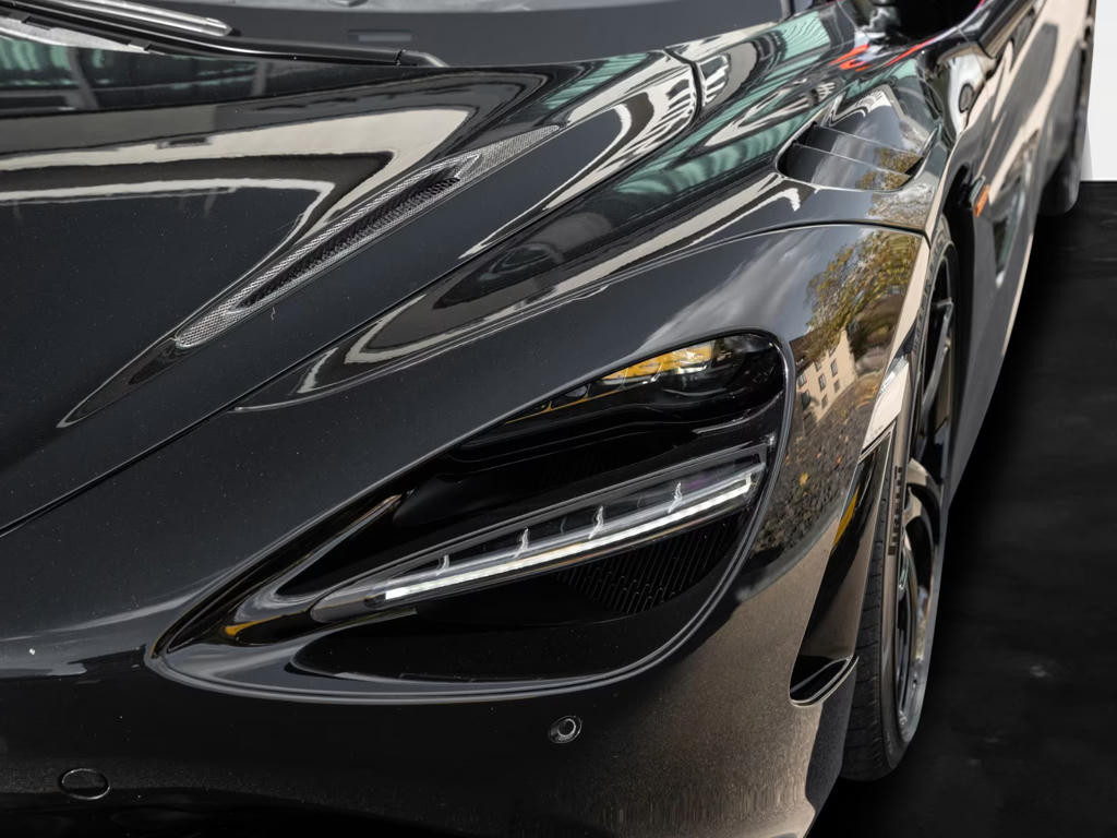 McLaren 750S