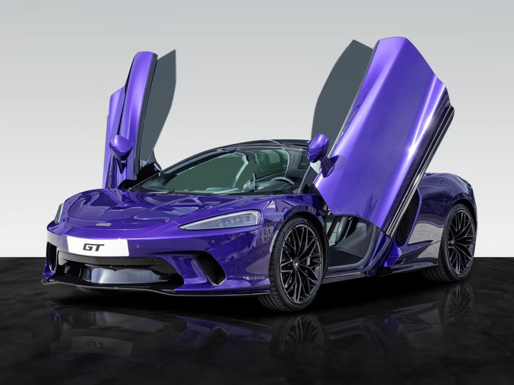 McLaren GT