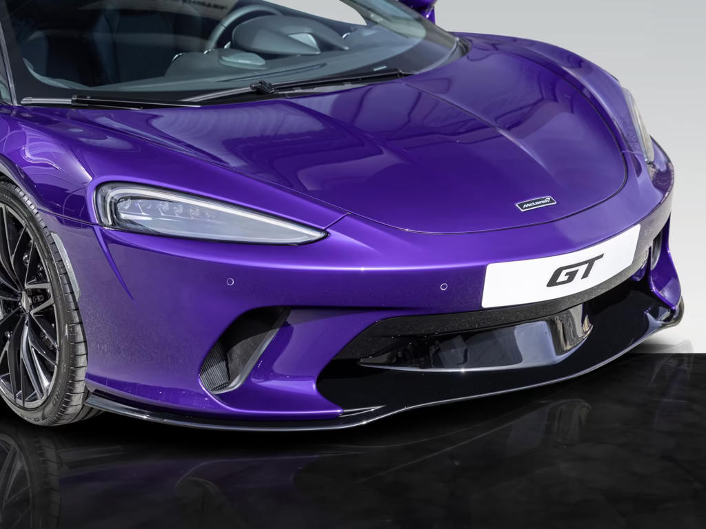 McLaren GT