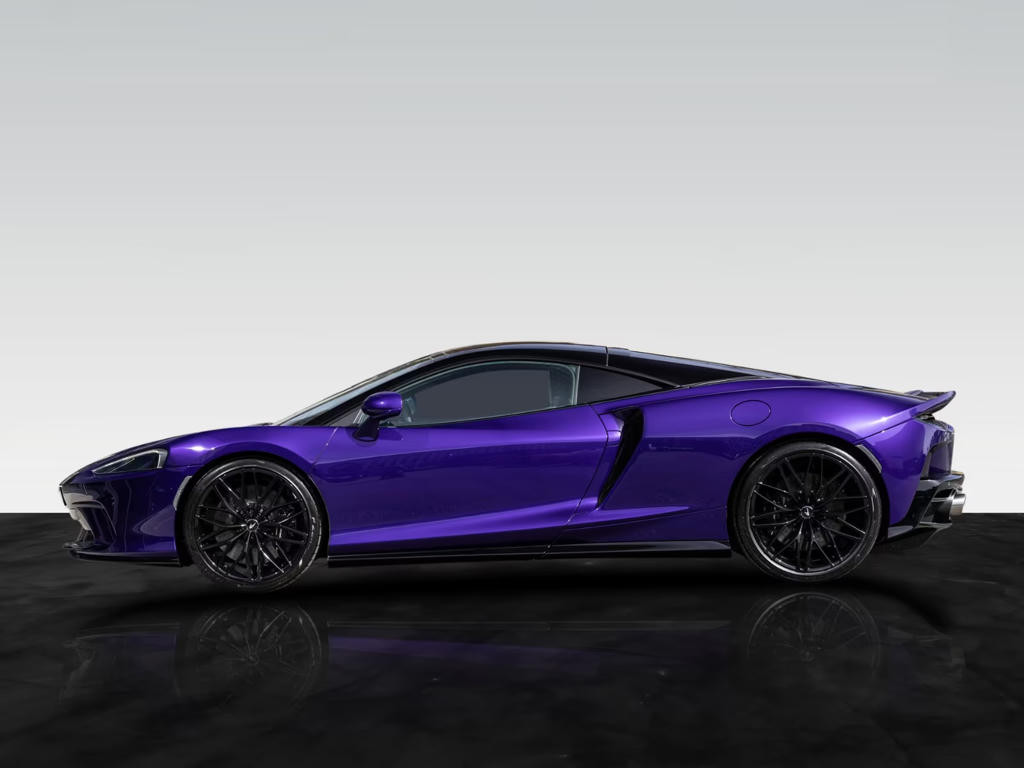 McLaren GT