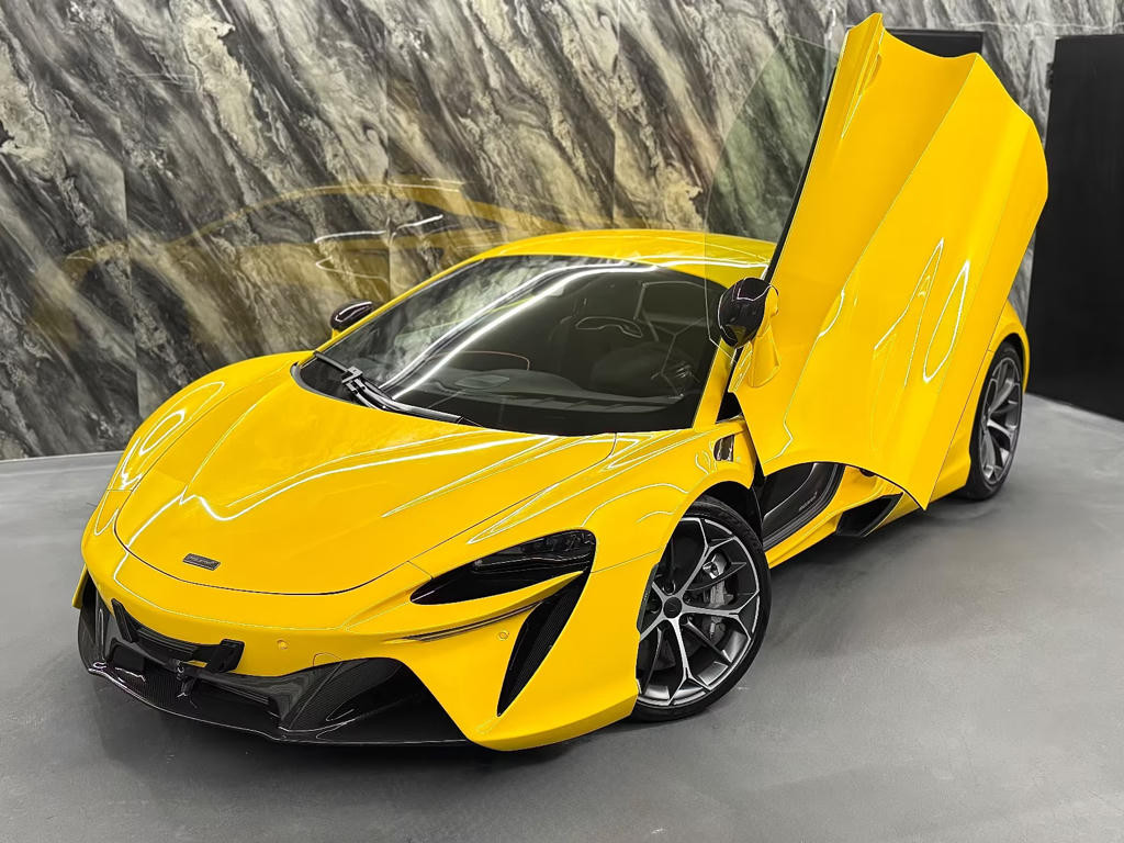 McLaren Artura