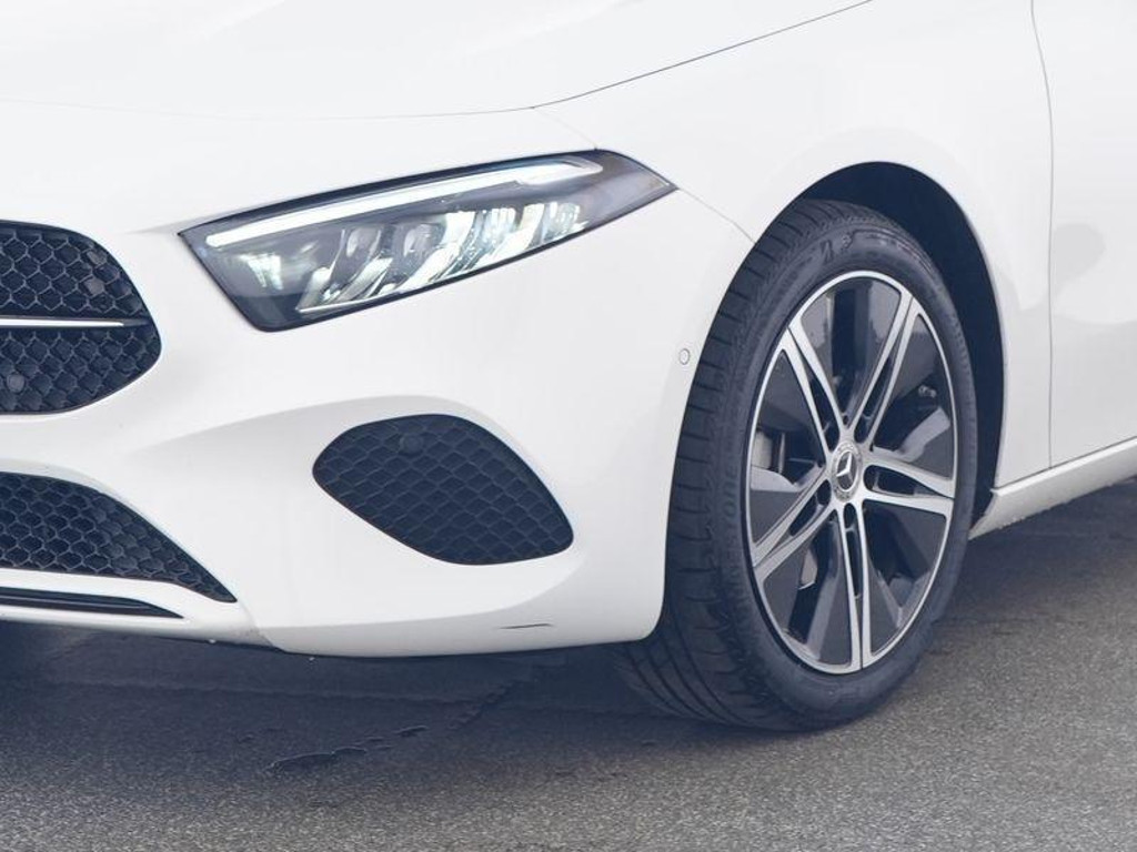 Mercedes-Benz A-Klasse A 180 180, Night-Paket, 7G-DCT, Progr. Advanc...