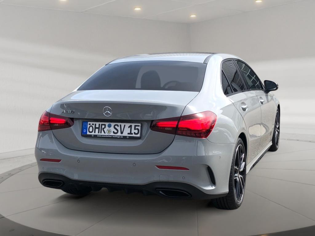 Mercedes-Benz A-Klasse A 180 AMG Line