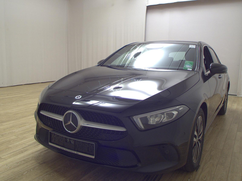 Mercedes-Benz A-Klasse A 200 Progressive A 200 d