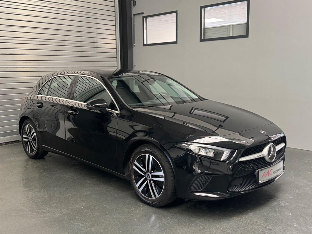 Mercedes-Benz A-Klasse A 200 /Carplay/Cam/Navi/Leder