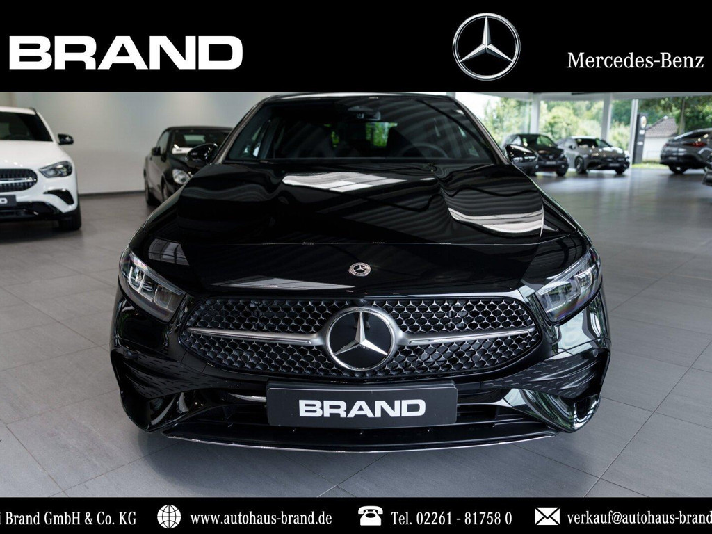 Mercedes-Benz A-Klasse A 200 AMG Line Hatchback