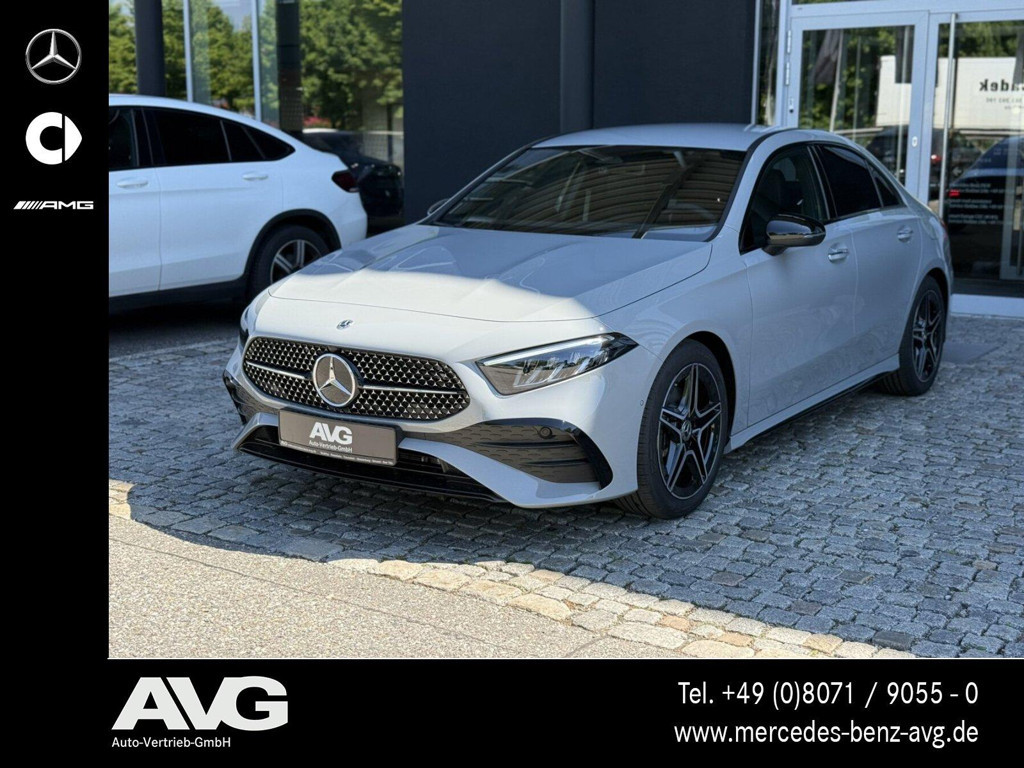 Mercedes-Benz A-Klasse A 200 AMG Line