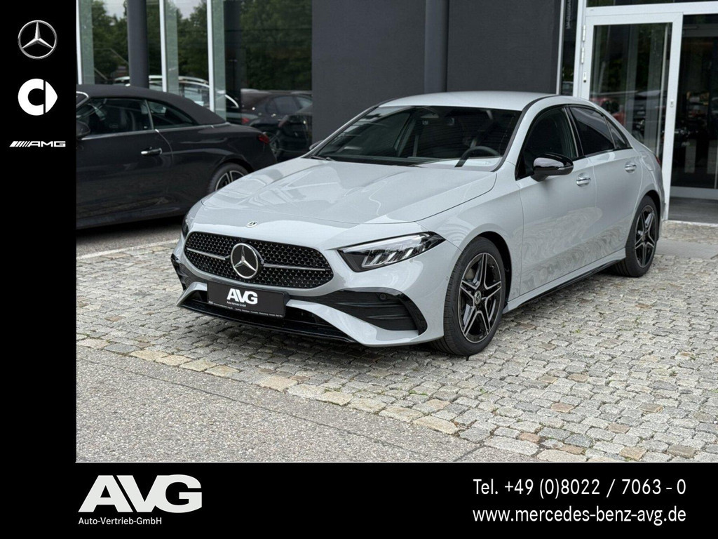 Mercedes-Benz A-Klasse A 200 AMG Line