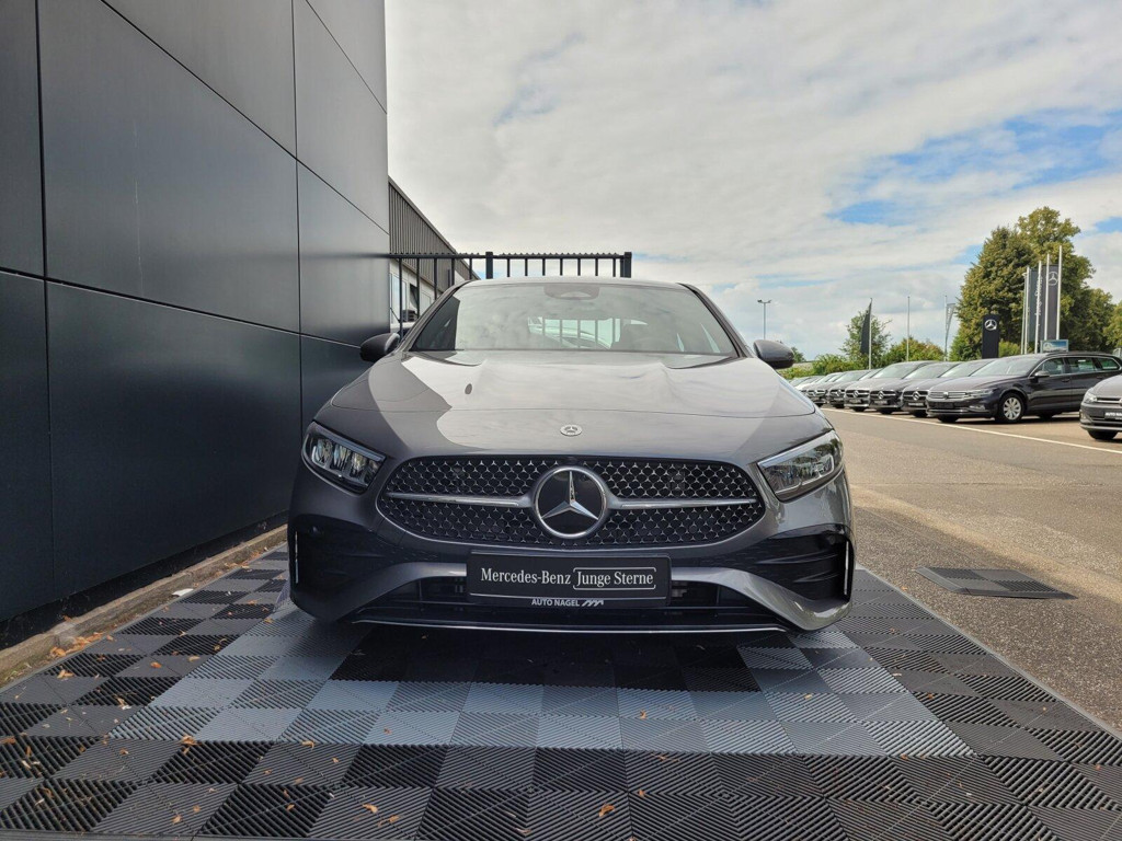 Mercedes-Benz A-Klasse A 250 4MATIC AMG Line Premium