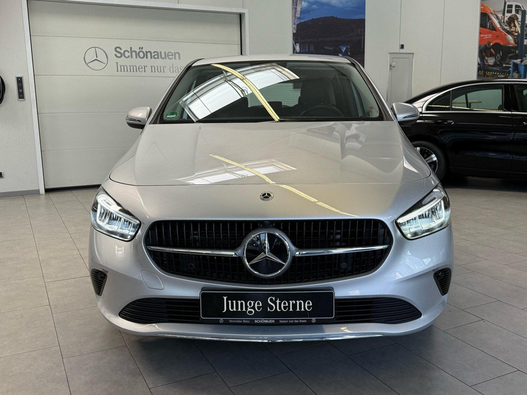 Mercedes-Benz B-Klasse B 180 Progressive Sedan