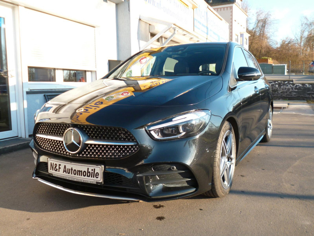Mercedes-Benz B-Klasse B 200 AMG Line Sedan