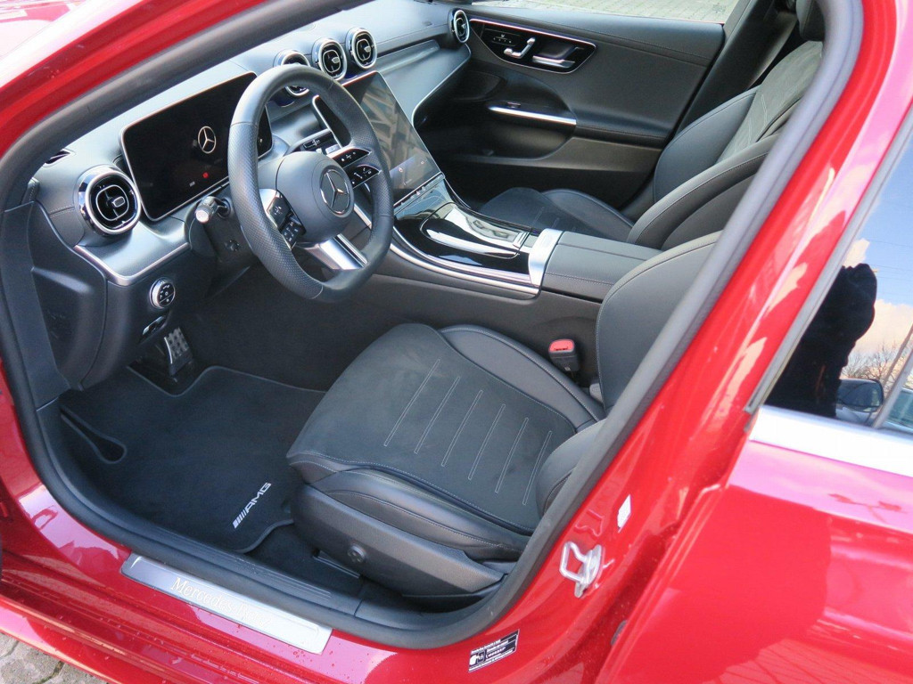 Mercedes-Benz C-Klasse C 200 AMG Line Premium Sedan