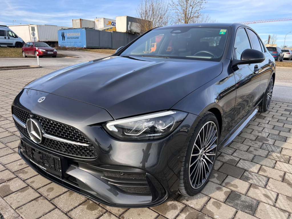 Mercedes-Benz C-Klasse C 300 AMG Line C 300 d Sedan