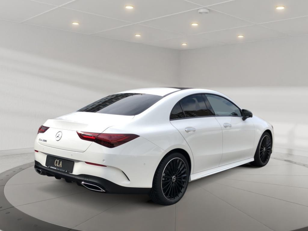 Mercedes-Benz CLA-Klasse CLA 200 AMG Line Coupé