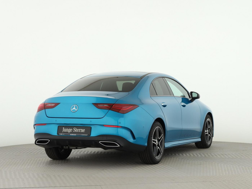 Mercedes-Benz CLA-Klasse CLA 200 AMG Line Premium