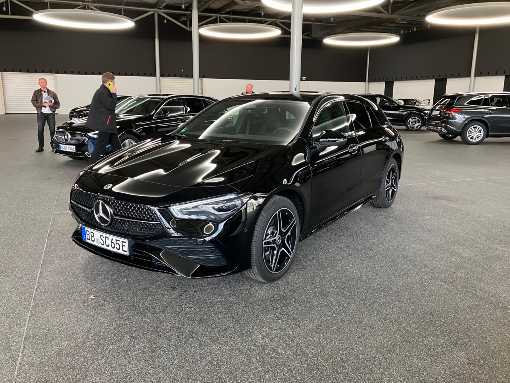 Mercedes-Benz CLA-Klasse CLA 250 AMG Line CLA 250 e