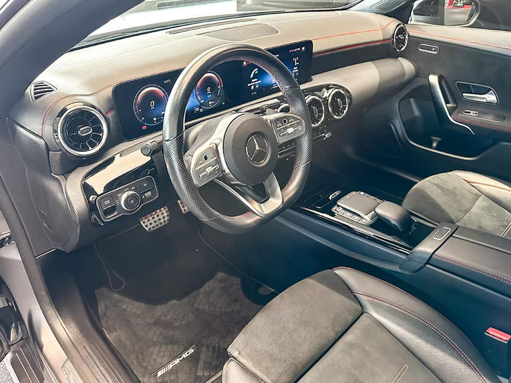 Mercedes-Benz CLA-Klasse