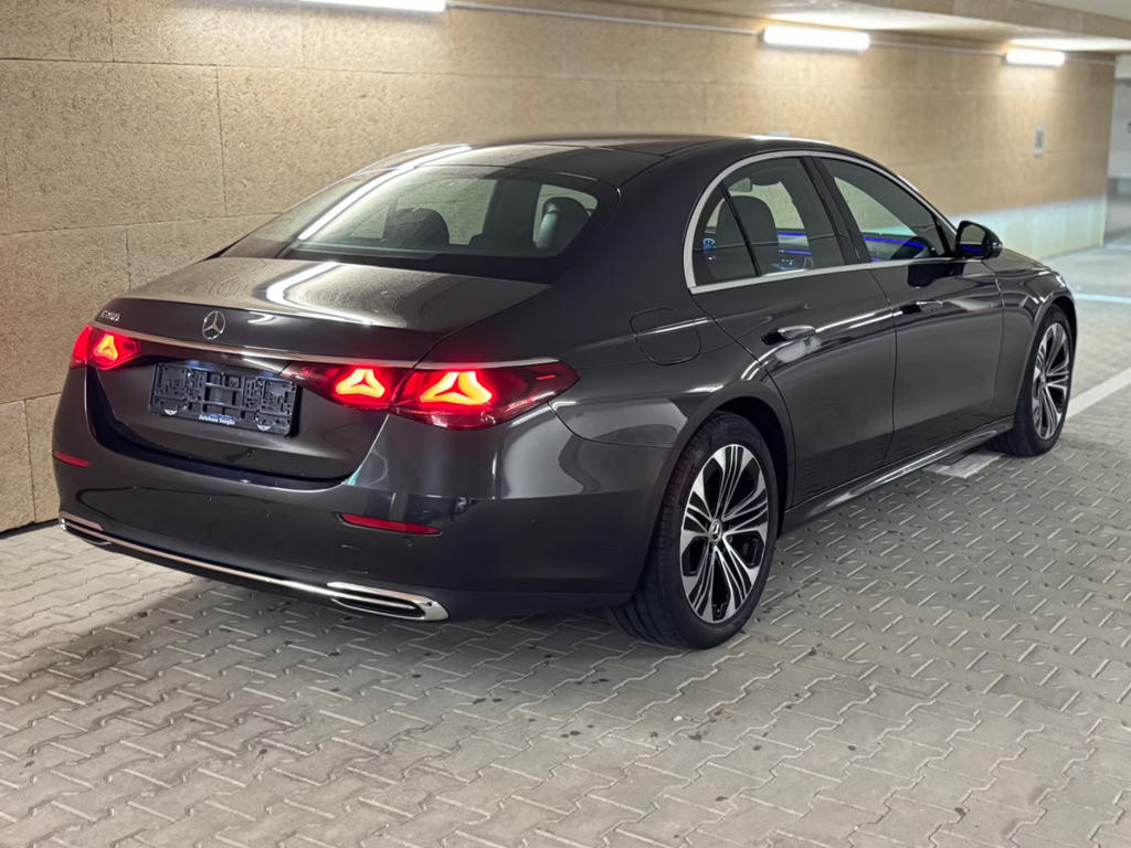 Mercedes-Benz E-Klasse