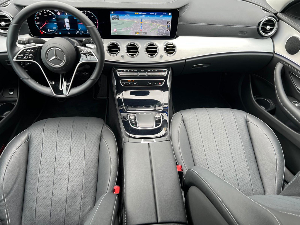 Mercedes-Benz E-Klasse E 220 E 220 d Sedan