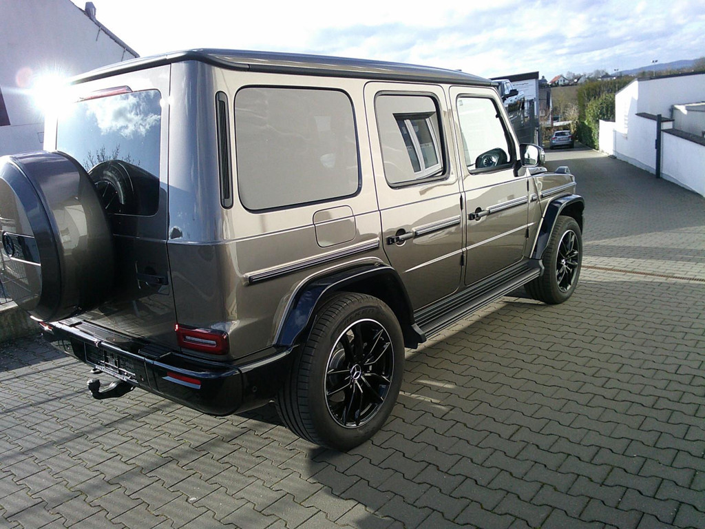 Mercedes-Benz G-Klasse