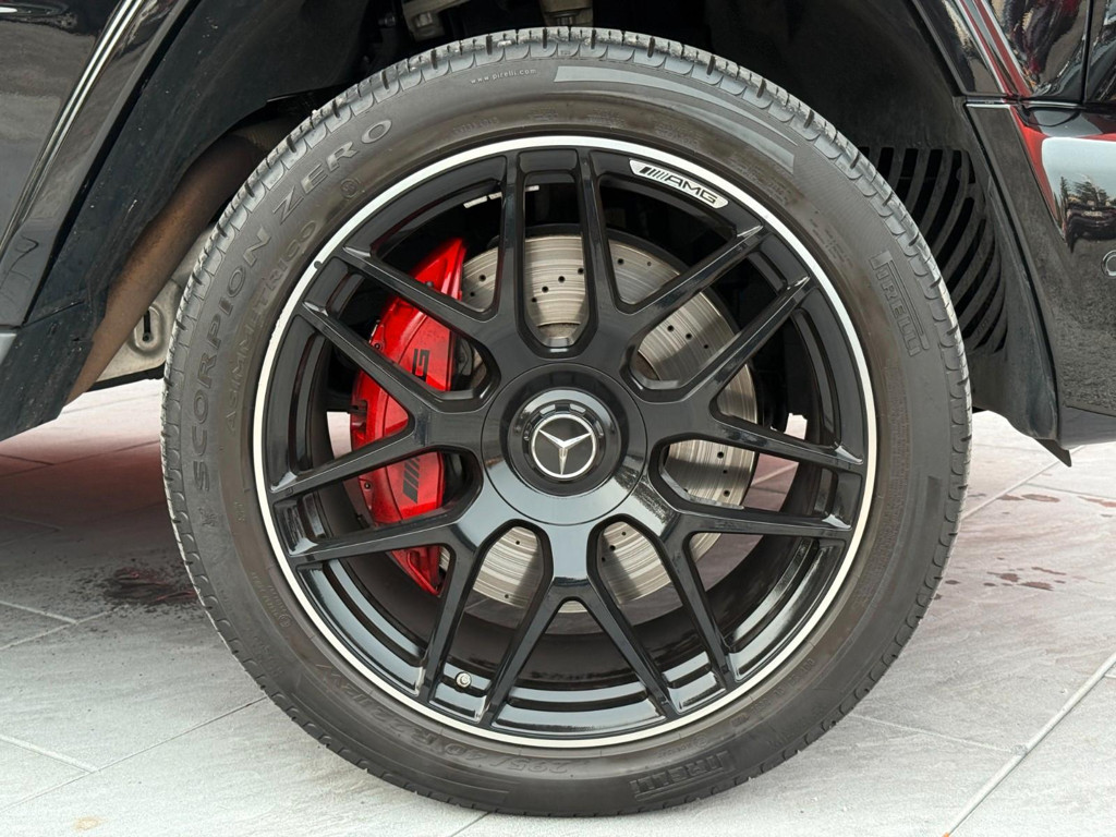 Mercedes-Benz G-Klasse