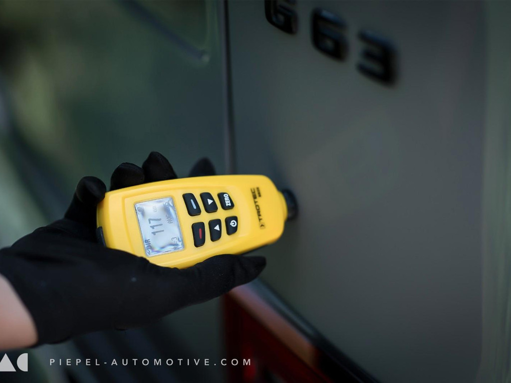 Mercedes-Benz G-Klasse