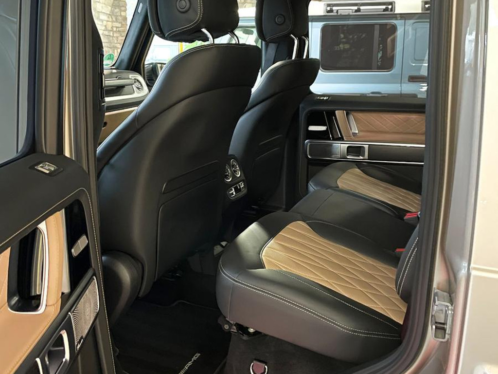 Mercedes-Benz G-Klasse