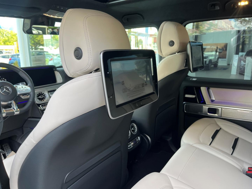 Mercedes-Benz G-Klasse