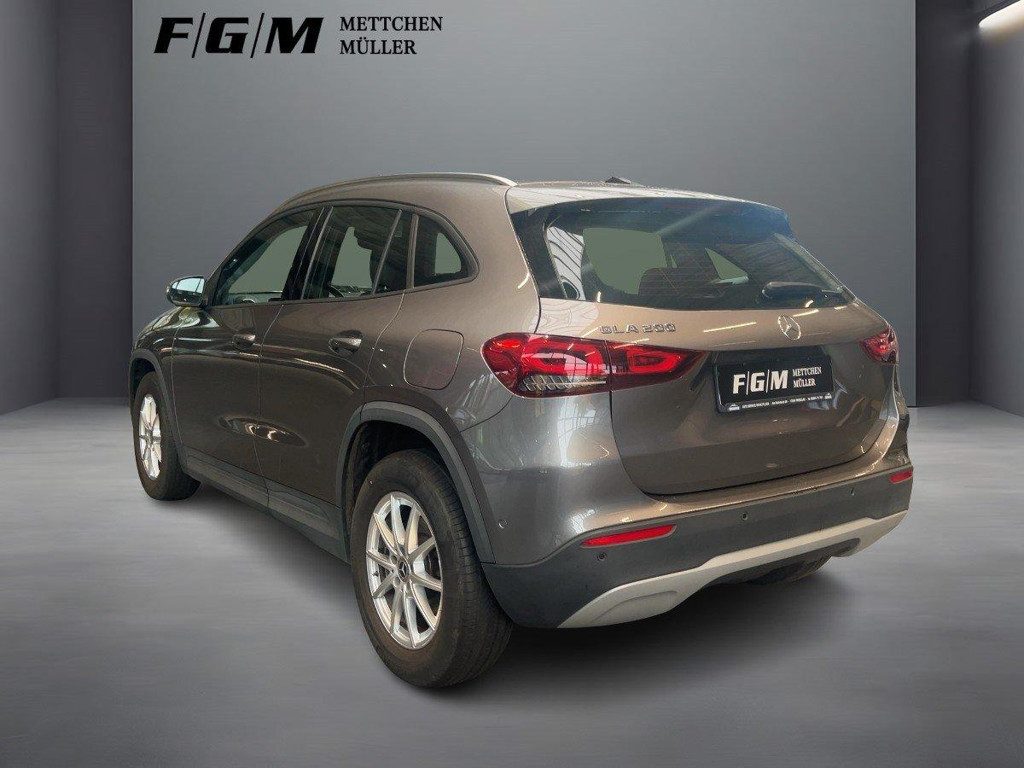 Mercedes-Benz GLA-Klasse