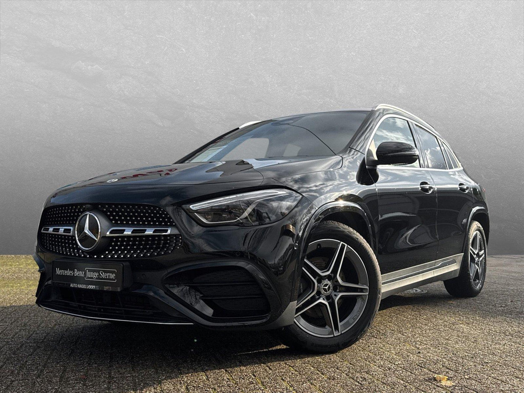 Mercedes-Benz GLA-Klasse GLA 200 AMG Line
