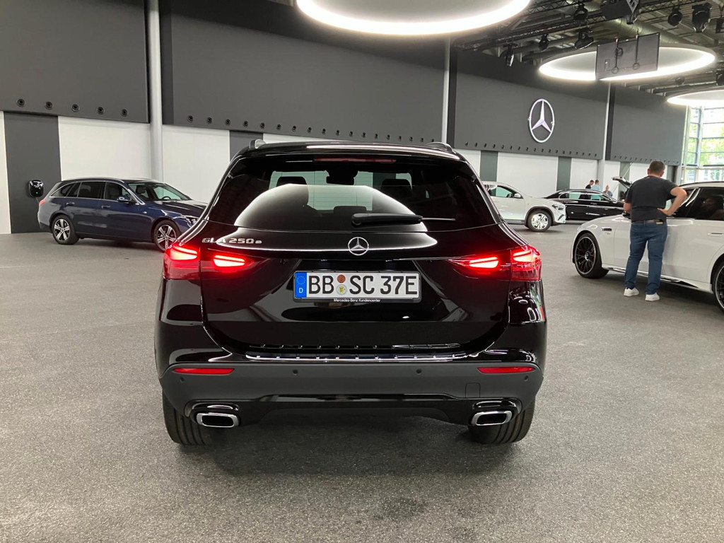 Mercedes-Benz GLA-Klasse